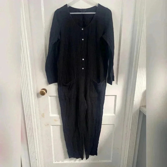 Hatch The Softest Gauze Nursing Jumpsuit Black One Size $178 - Picture 1 of 6